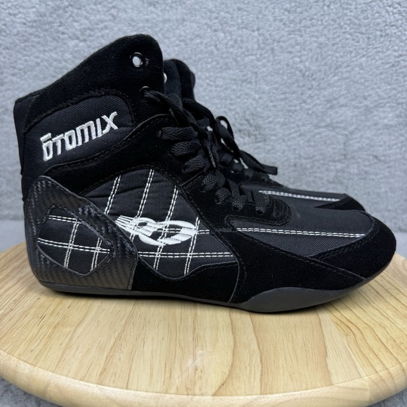 Otomix Other - Otomix M3333 Mens 7.5 Women 9 US Ninja Warrior Bodybuilding Weightlifting Boxing